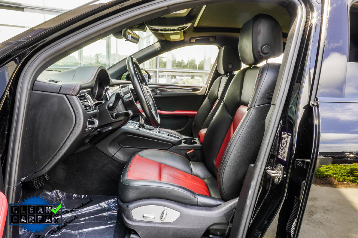 Used 2021 Porsche Macan S AWD/4WD image 37