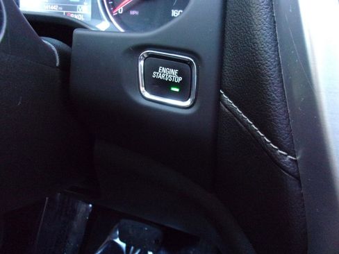 Used 2018 GMC Acadia SLT image 24