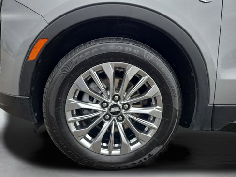 Used 2024 Cadillac XT4 Premium Luxury image 62