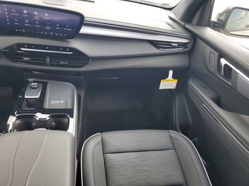 New 2026 Buick Enclave Sport Touring image 28