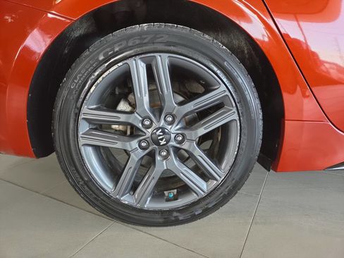 Used 2021 Kia Forte GT-Line FWD image 10