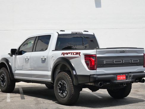 Used 2025 Ford F150 Raptor AWD/4WD image 7