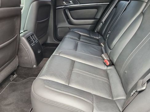 Used 2013 Lincoln MKS FWD image 23