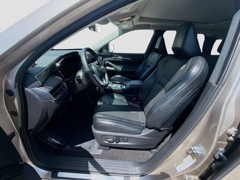 Used 2023 INFINITI QX60 Luxe w/ Performance Audio Package AWD/4WD image 19