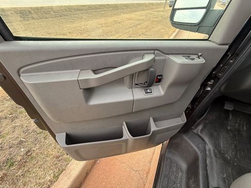 New 2025 Chevrolet Express 3500 Extended w/ Driver Convenience Package image 10