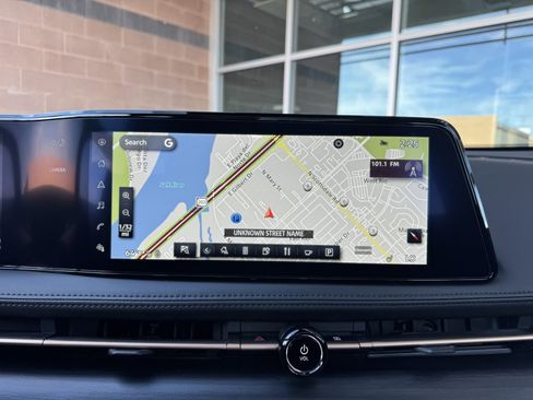 Used 2023 Nissan Ariya FWD image 25