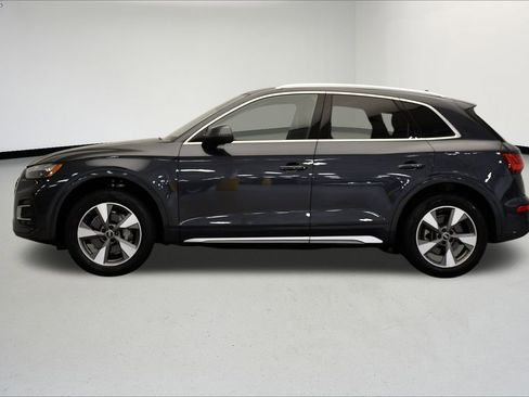 Certified 2023 Audi Q5 2.0T Premium Plus w/ Premium Plus Package image 2