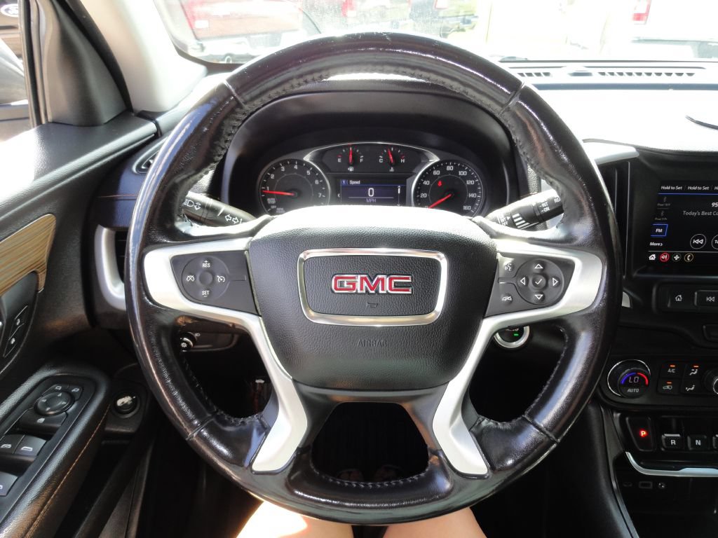 Used 2019 GMC Terrain SLE w/ Driver Convenience Package FWD image 22
