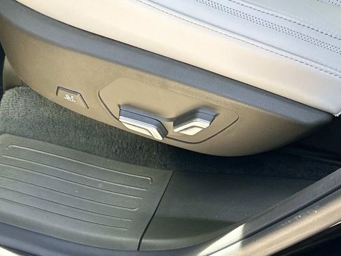 Used 2024 Hyundai Santa Fe Calligraphy image 24