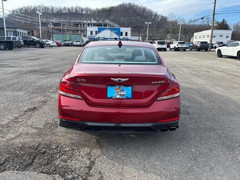 Used 2019 Genesis G70 2.0T Advanced image 4