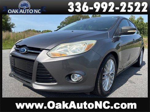 Used 2012 Ford Focus SEL FWD image 1
