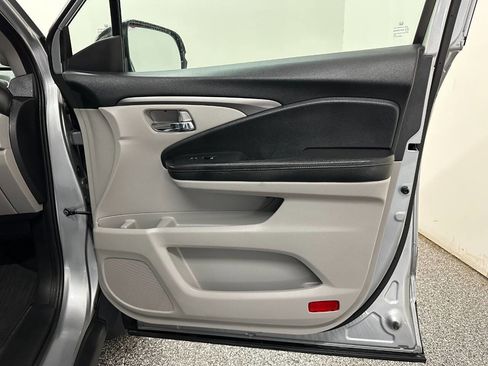 Used 2019 Honda Ridgeline RTL-T image 24