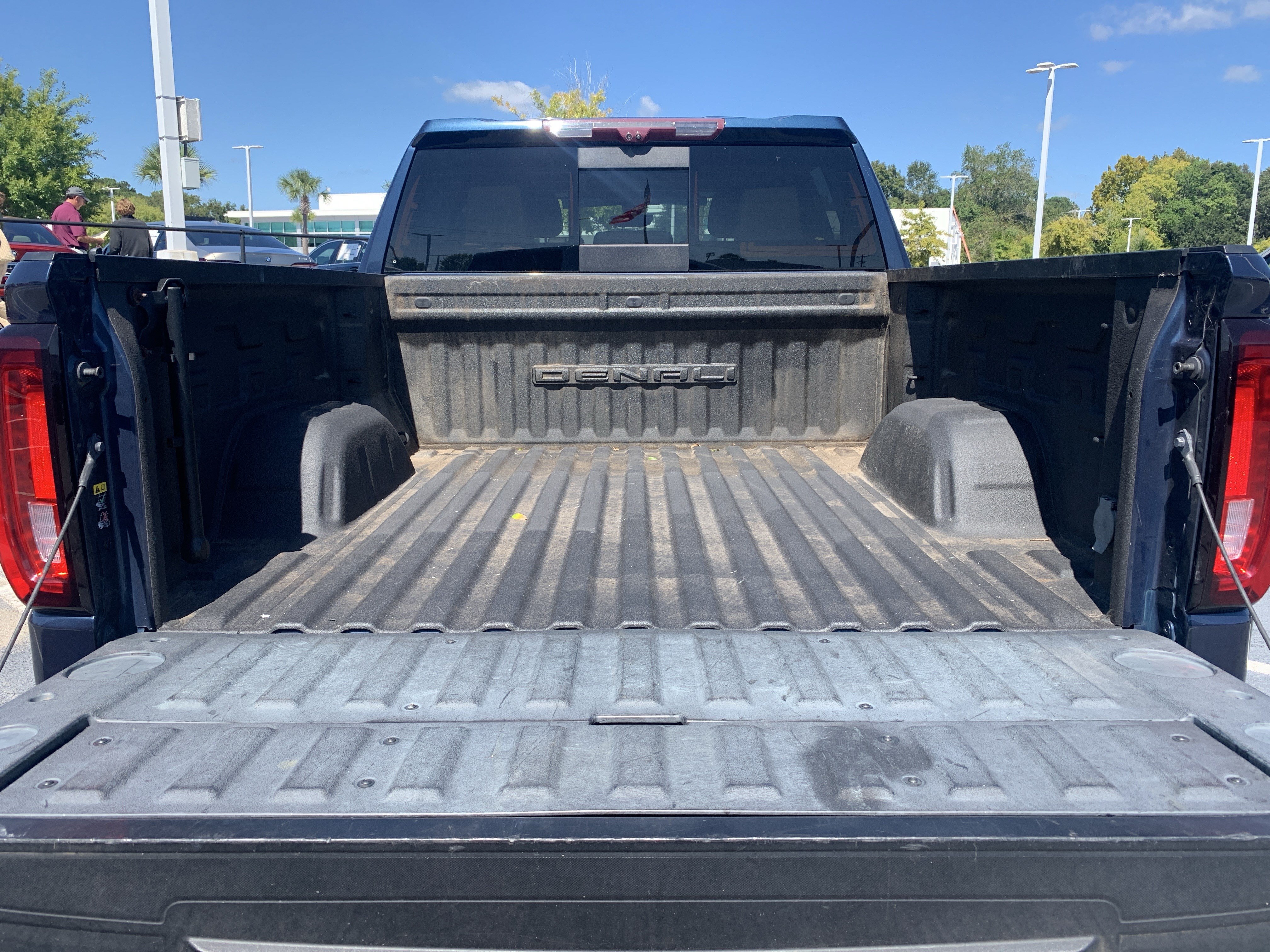 Used 2021 GMC Sierra 1500 Denali w/ Denali Ultimate Package AWD/4WD image 32