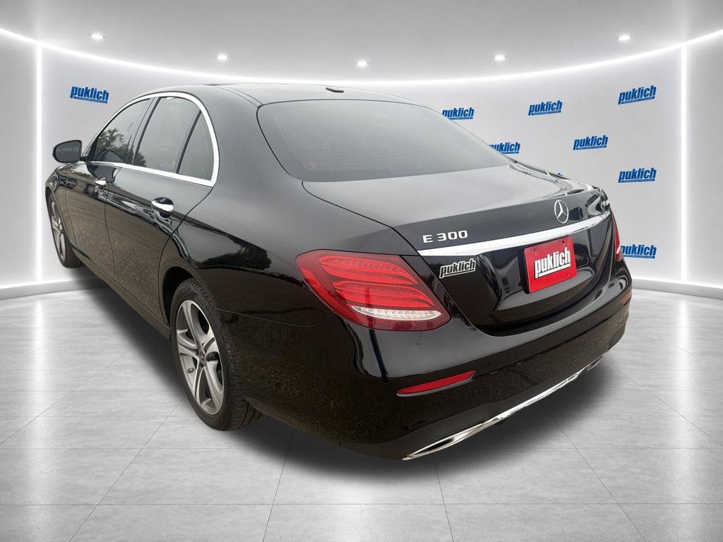 Used 2019 Mercedes-Benz E 300 4MATIC image 7