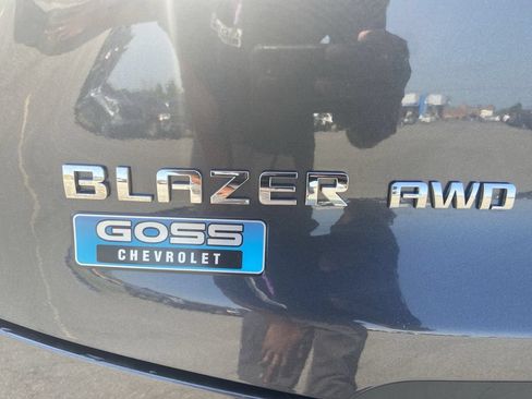 Certified 2021 Chevrolet Blazer LT AWD/4WD image 31