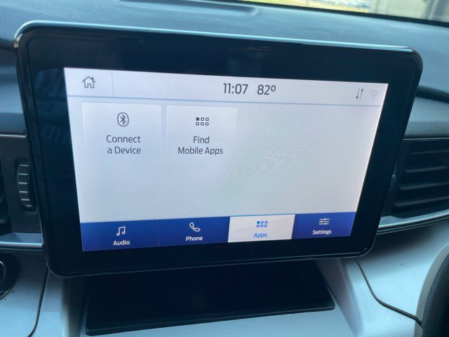 Used 2021 Ford Explorer XLT w/ Equipment Group 202A RWD image 33