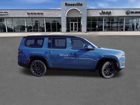New 2026 Jeep Grand Wagoneer Summit AWD/4WD image 2