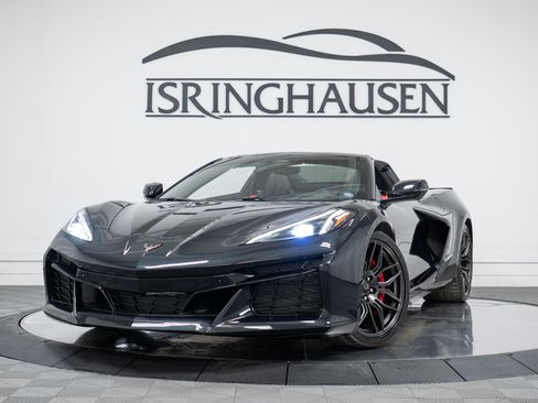 Used 2024 Chevrolet Corvette Z06 w/ Battery Protection Package RWD image 33