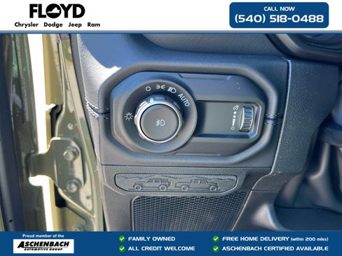 New 2026 Jeep Wrangler Unlimited Sahara AWD/4WD image 12