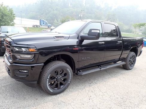 New 2026 RAM 2500 Big Horn AWD/4WD image 2