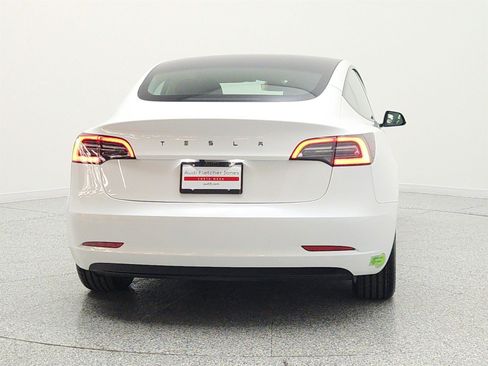 Used 2023 Tesla Model 3 Standard Range RWD image 6