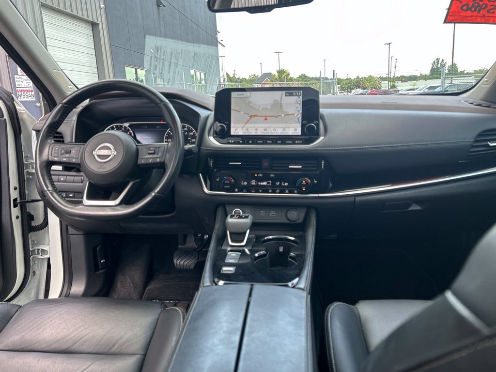 Used 2023 Nissan Rogue SL w/ SL Premium Package FWD image 29