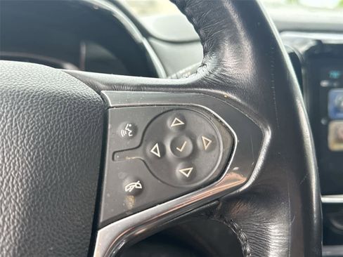 Used 2018 Chevrolet Traverse LT AWD/4WD image 12