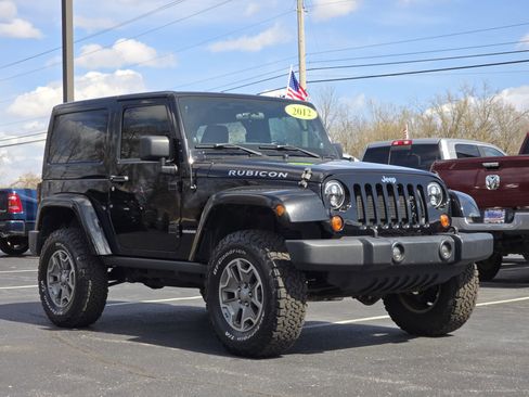 Used 2012 Jeep Wrangler Rubicon w/ PWR Convenience Group image 9