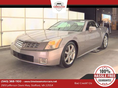 Used 2005 Cadillac XLR image 1