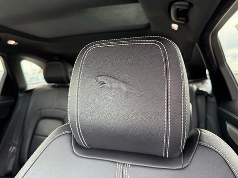 Used 2024 Jaguar F-PACE R-Dynamic S image 19