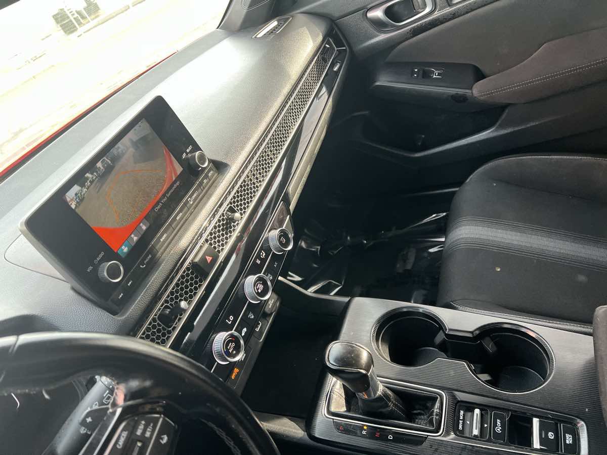 Used 2022 Honda Civic Sport image 11