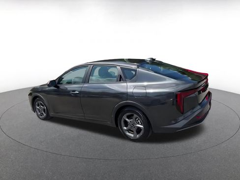 Used 2025 Kia K4 FWD image 11