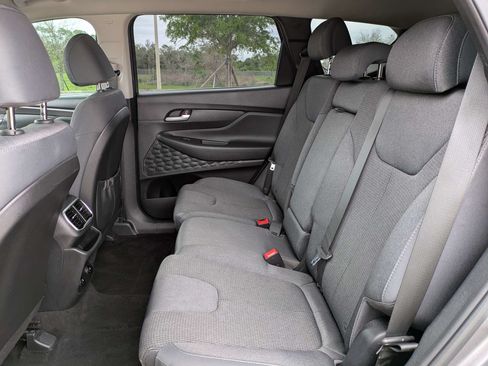 Used 2020 Hyundai Santa Fe SEL FWD image 16