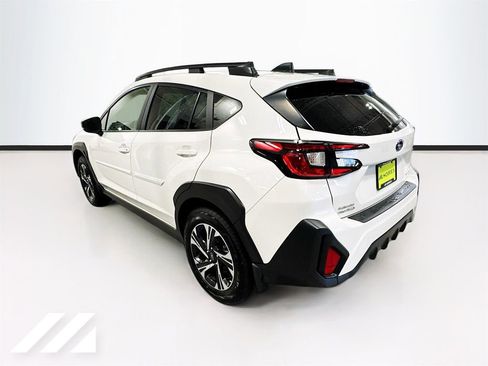 Certified 2024 Subaru Crosstrek 2.0i Premium image 7