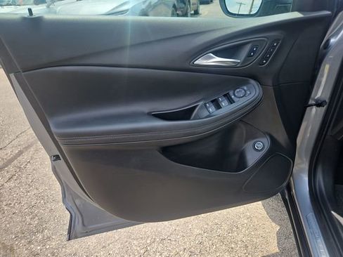 Used 2023 Buick Encore GX Essence w/ Experience Buick Package AWD/4WD image 11