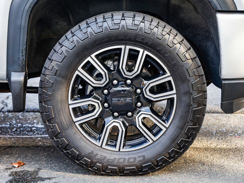 Used 2022 GMC Sierra 2500 Denali image 12