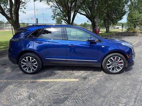 Used 2024 Cadillac XT5 Sportv w/ Technology Package AWD/4WD image 8