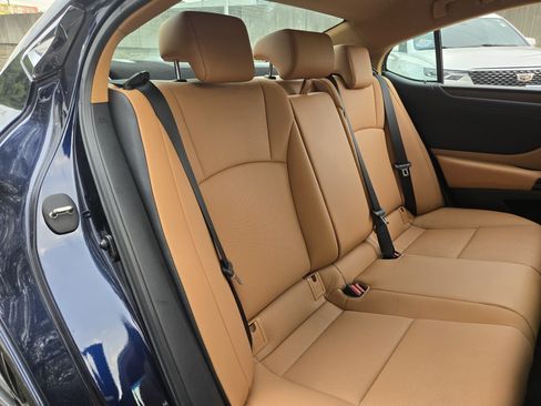 Certified 2024 Lexus ES 350 w/ Premium Package FWD image 25