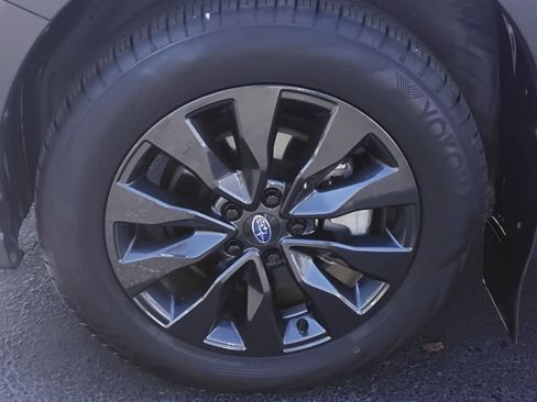 Used 2024 Subaru Outback Onyx Edition image 11