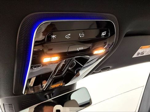 New 2026 Mercedes-Benz GLC 300 image 18