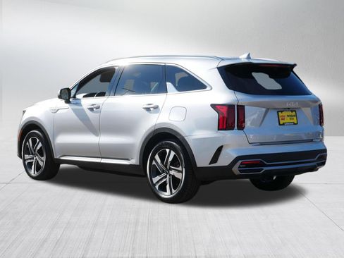 Certified 2023 Kia Sorento EX image 5
