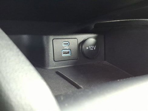 Used 2023 Ford Escape Active image 17