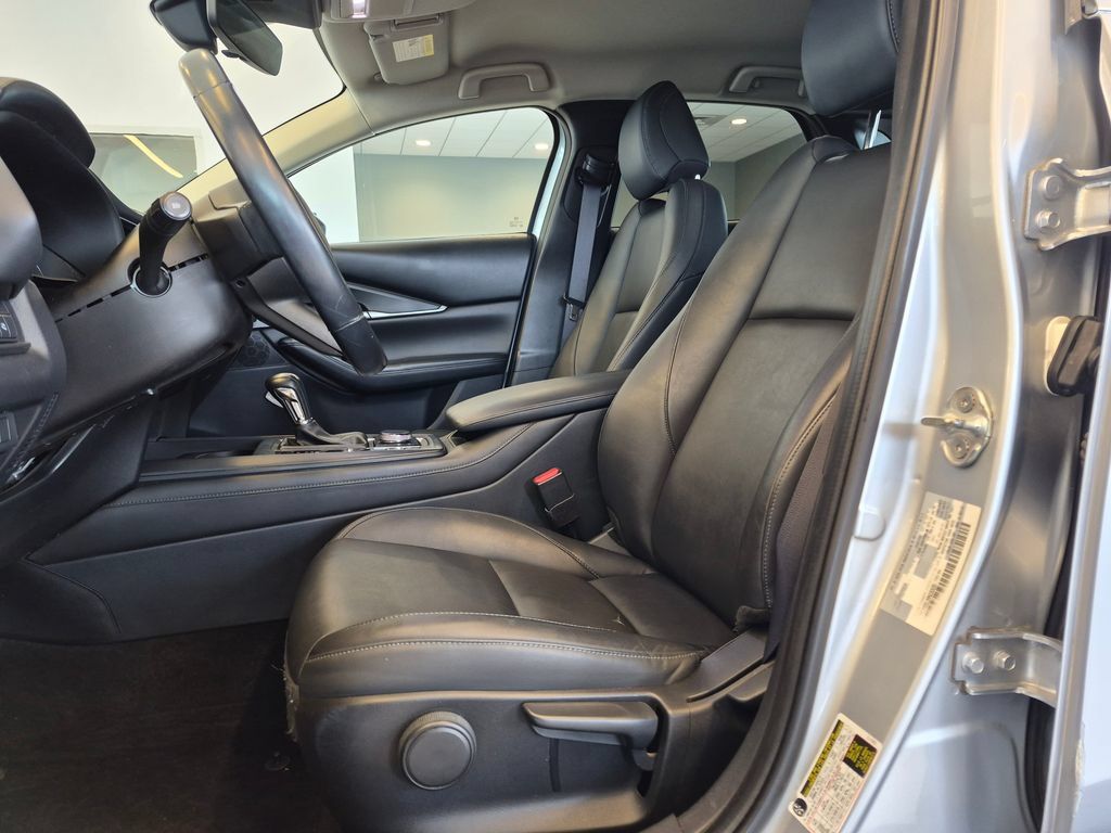 Used 2021 MAZDA CX-30 AWD 2.5 S w/ Select Package image 13
