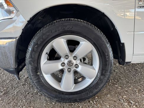 Used 2023 RAM 1500 Tradesman w/ Tradesman SXT Package image 40