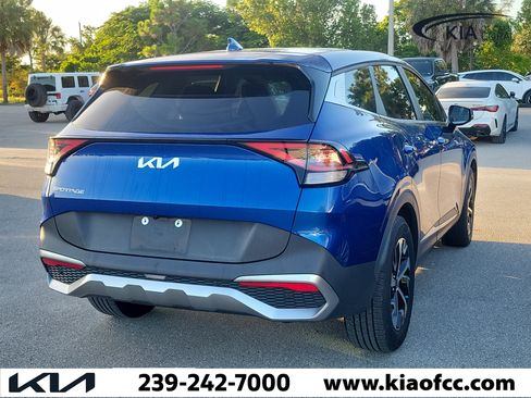 Used 2023 Kia Sportage EX FWD image 5