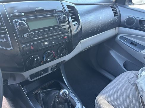 Used 2012 Toyota Tacoma 2WD Access Cab image 42