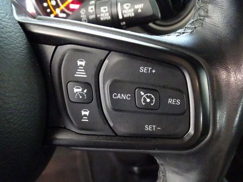 Certified 2022 Jeep Wrangler Unlimited Sport w/ Sun And Sound Package image 8