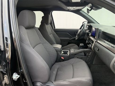 Used 2024 Toyota Tacoma SR5 image 29