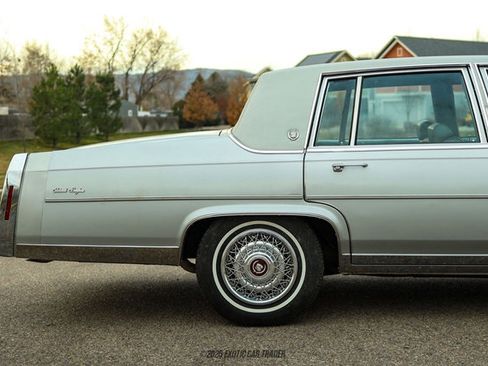 Used 1986 Cadillac Brougham Brougham image 10