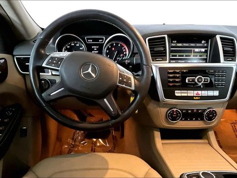 Used 2012 Mercedes-Benz ML 350 4MATIC image 6